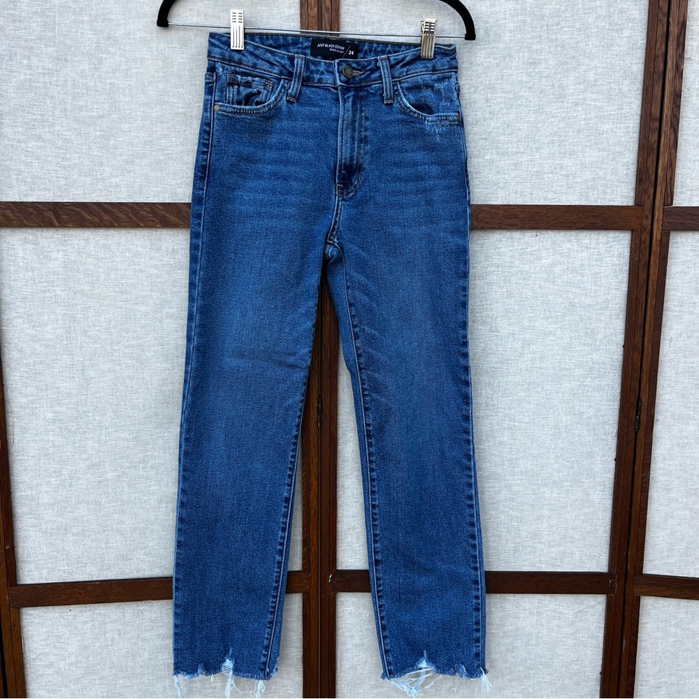 Just Black Women's Straight Leg Jeans in Medium Blue Denim